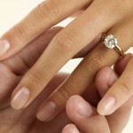 И все таки самое красивое украшение это обручальное кольцо!……