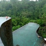 Бассейны инфинити в отеле Ubud на Бали…