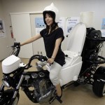 Японцы разработали мотоцикл-туалет