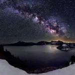 Млечный путь над озером Крейтер, Штат Орегон, США…