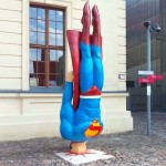 Памятник Супермену в Праге…