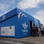 Магазин Adidas в Амстердаме…