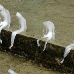 «Тающие человечки» бразильского художника Неле Азеведо в количестве 1000 штук расселись на ступенях …