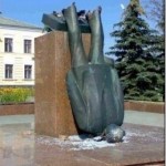 Владимиру Ленину оторвала голову чумачечая весна