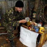 На фото Максим «Пейсак» Мартинкевич, член добровольческого батальона «Рамзан»
