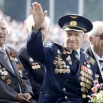 На праздновании 75-летия освобождения Уфы один из ветеранов вскинул руку в нацистском приветствии.