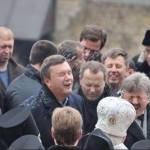 Тот самый момент встречи Владимира Путина и Виктора Януковича