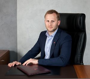 Ростов Евгений Владимирович депутат